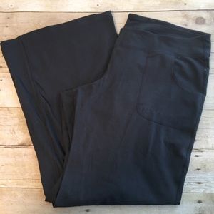 NWOT Old Navy women’s plus wide leg yoga pants